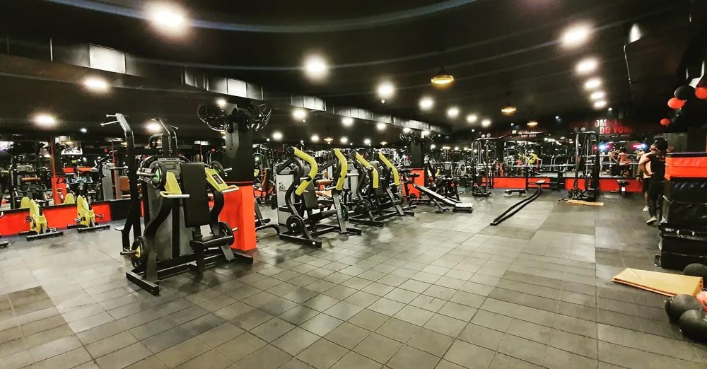 York Fitness training floor with imported machines — Thondayad, Kozhikode